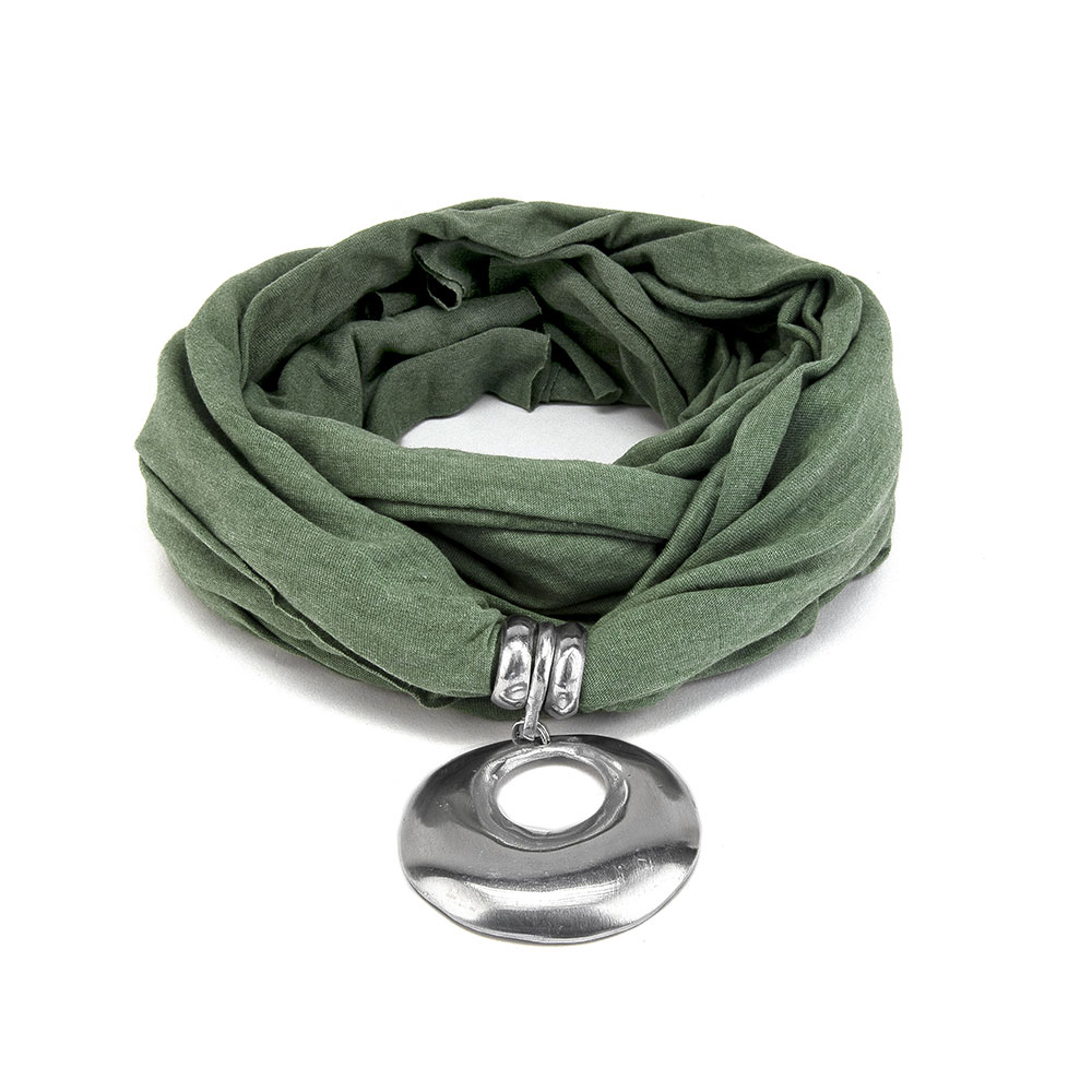 sciarpa verde gioiello