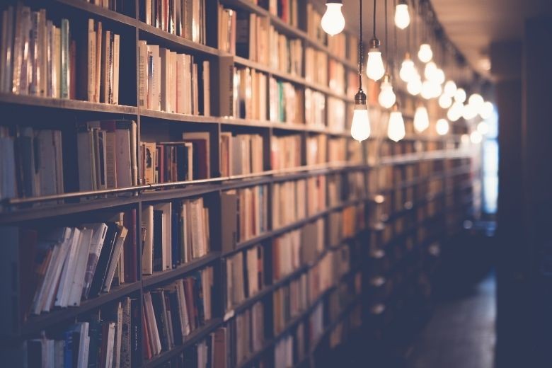 Fondazione Cariplo lancia il bando “Per il libro e la lettura” a sostegno dei progetti di promozione della lettura
