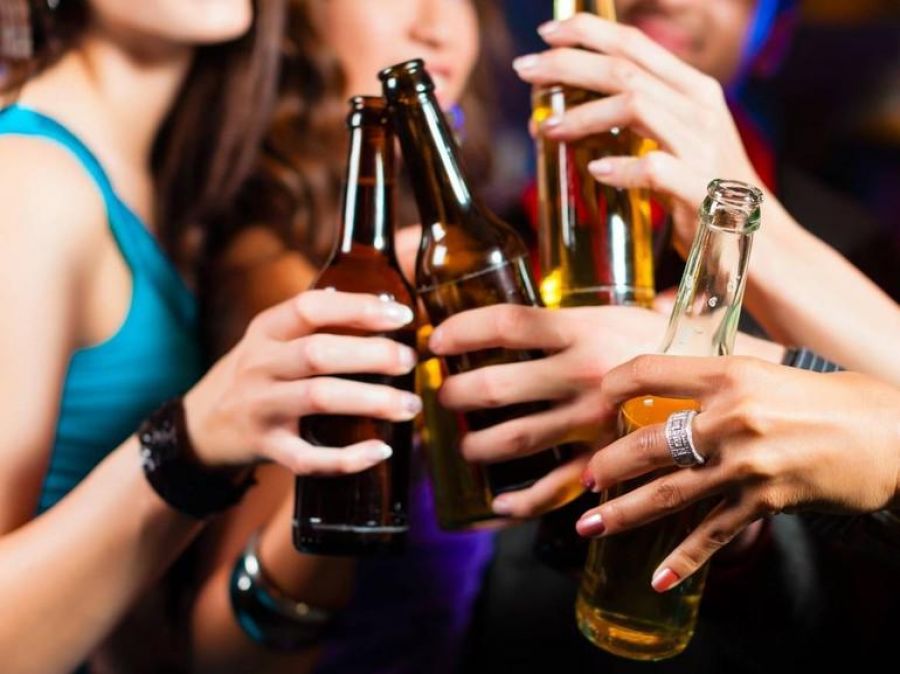 Binge drinking: gli effetti collaterali a lungo termine