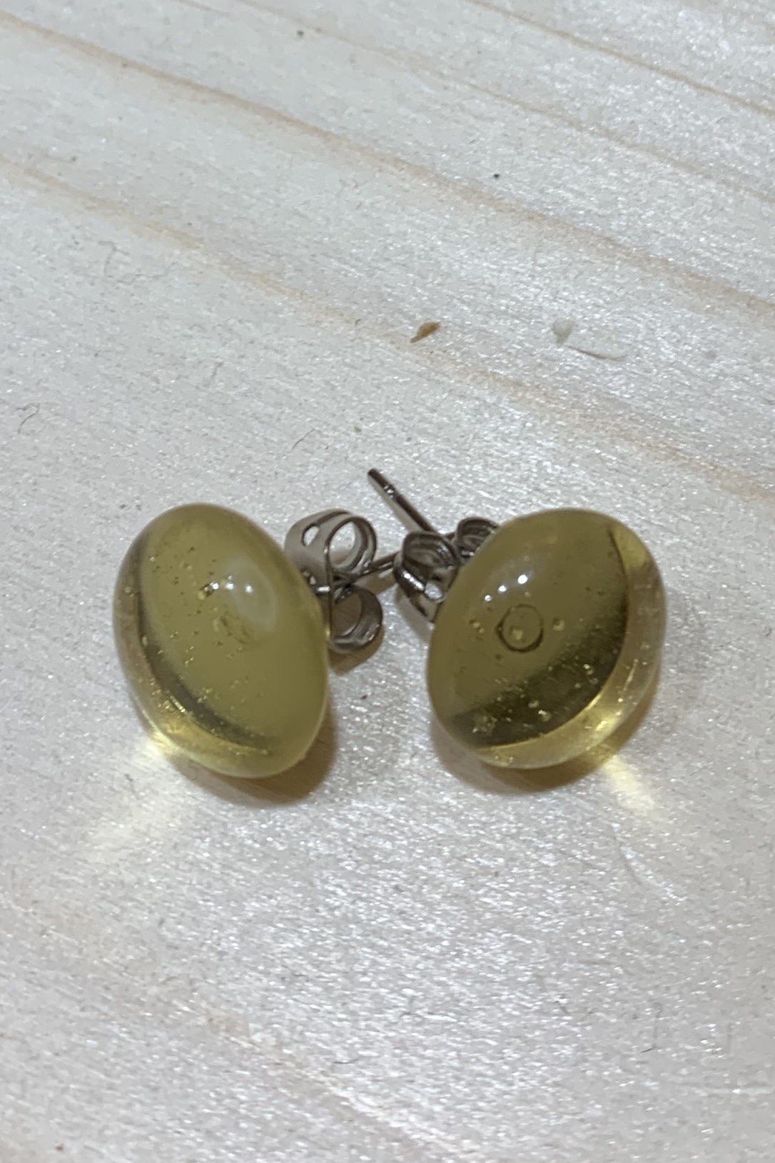 F orecchini bottone trasparente