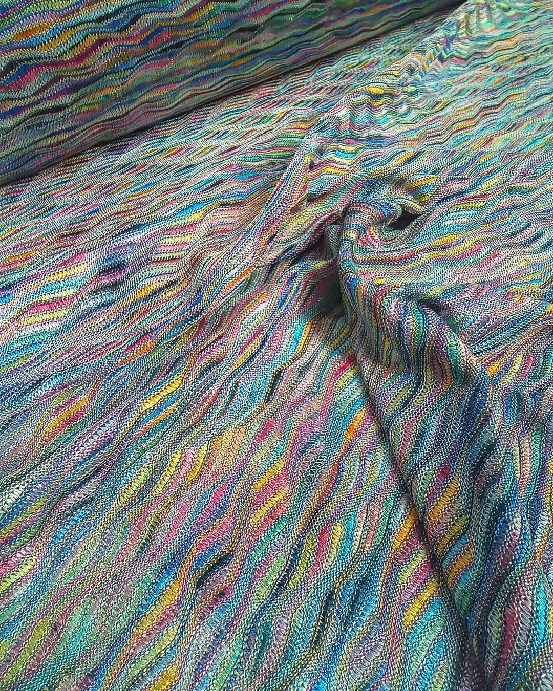 Tessuto a maglia disegno M-02-94