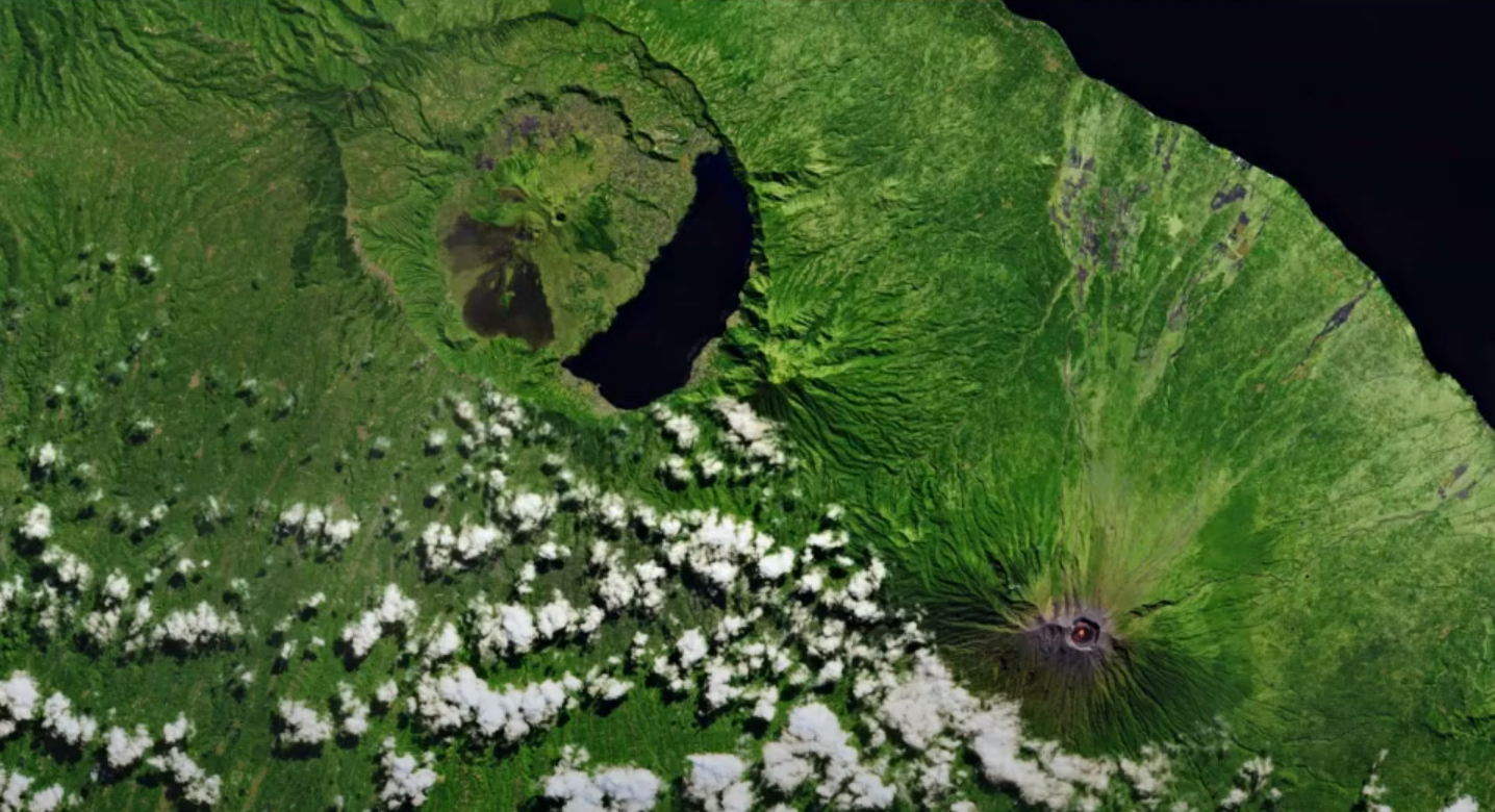 Augmented Reality My Way - Sat Images Scanning - Volcano
