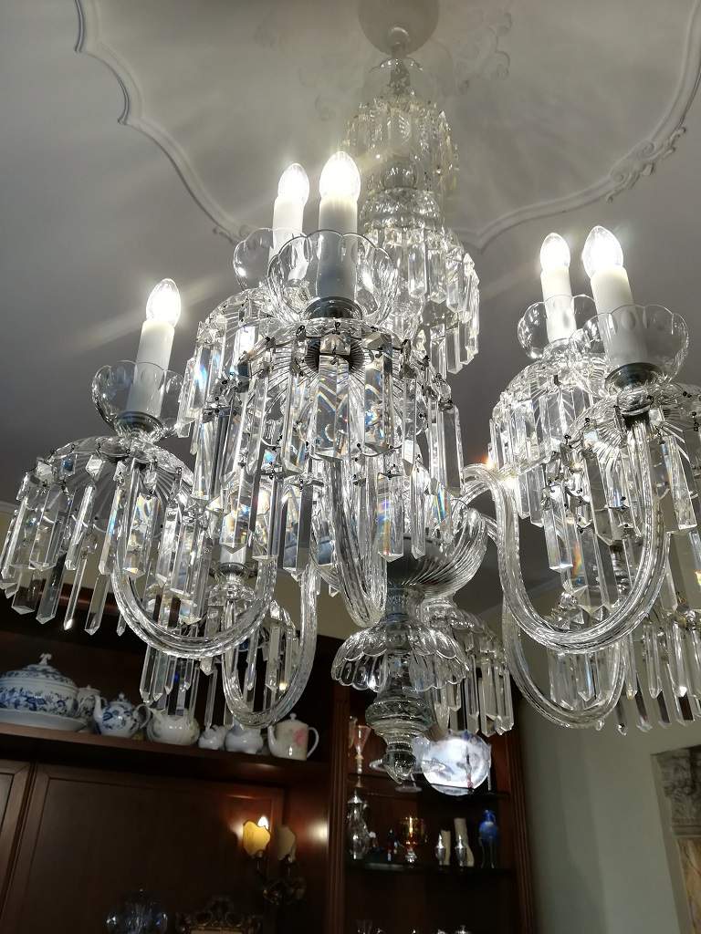 ancient Maria Theresa chandelier restoration