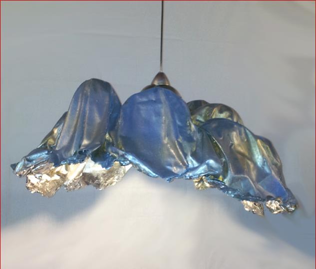 lampada da sospensione (2010) diametro cm. 80 altezza cm. 35, resina, metallo, plastica