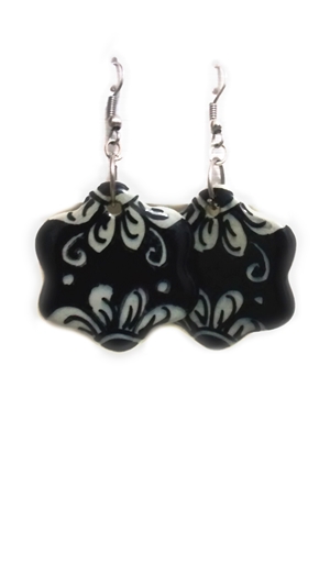Ceramic earrings black