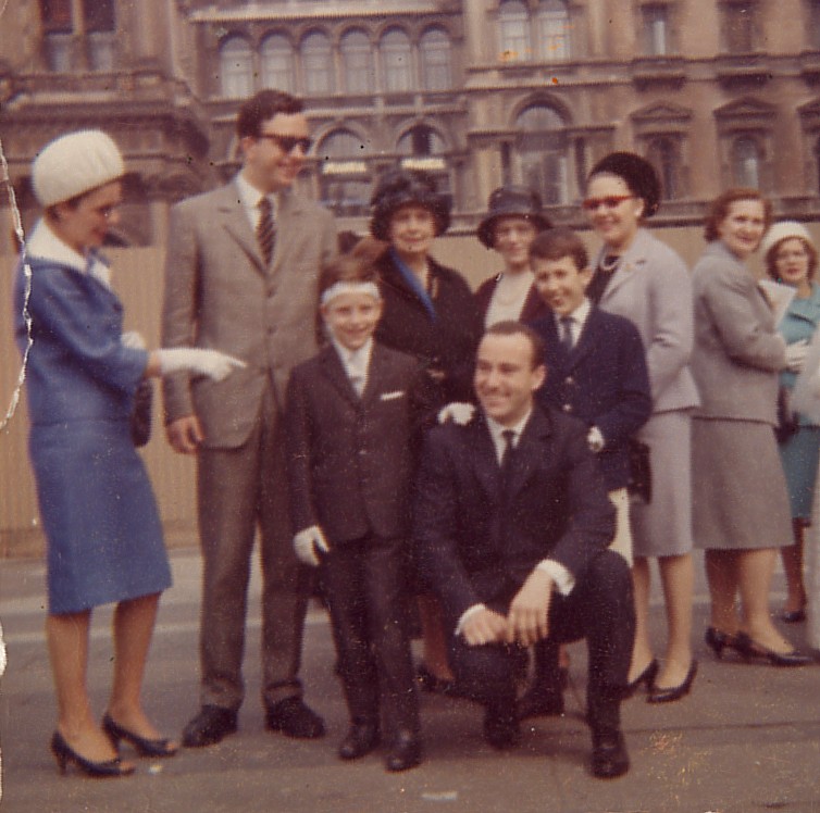 Kodak di famiglia con le nonne Maria e Ada, mamma Graziella, zia Paola, Gianugo e lo zio Romano