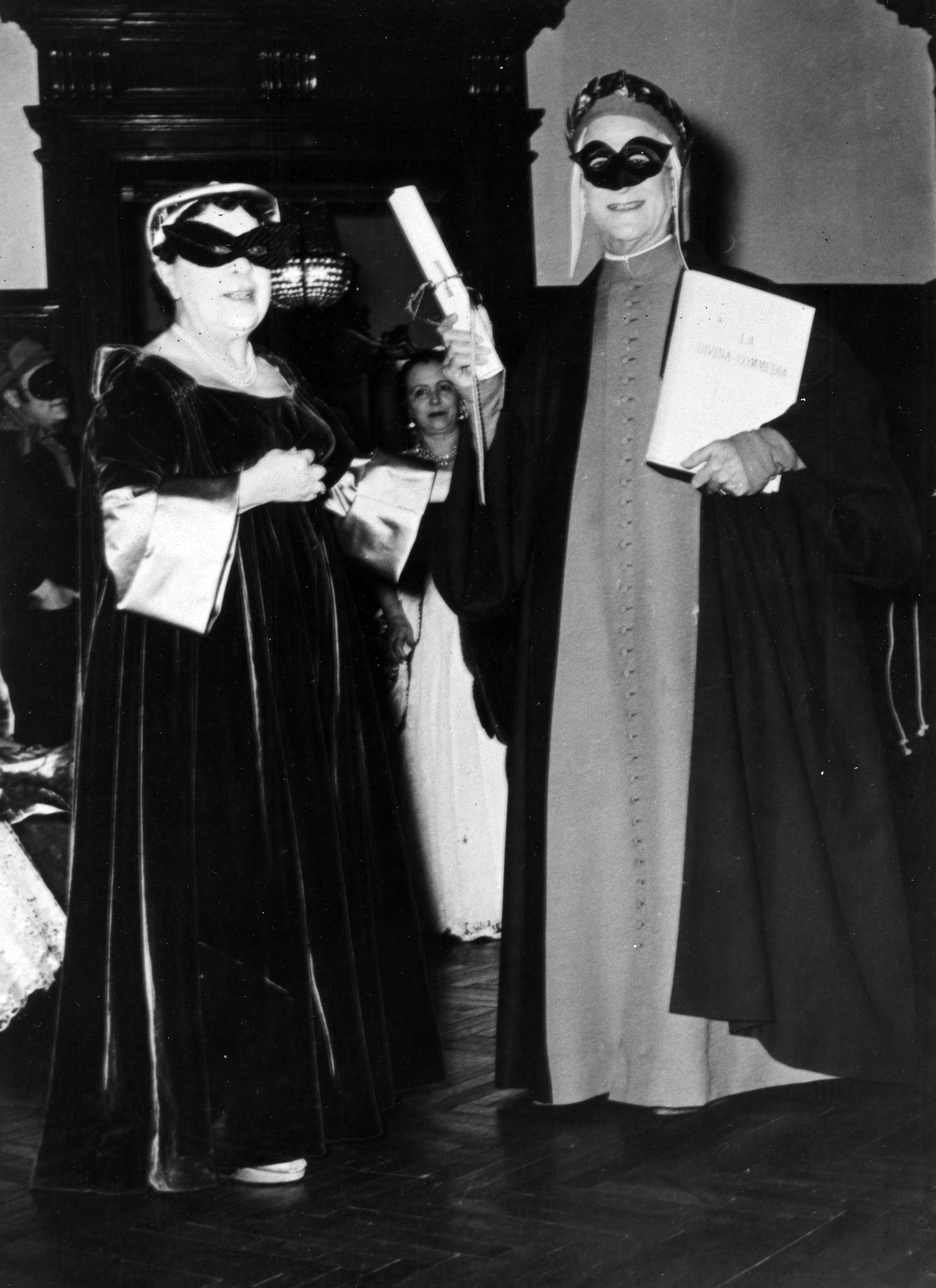 Giuseppina Tizzoni e Giovanni Tranquillo Fercioni in una delle tante feste in maschera del periodo