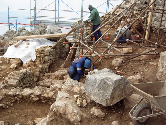 Indagini archeologiche presso la Rocca di San Leucio - Veroli.
