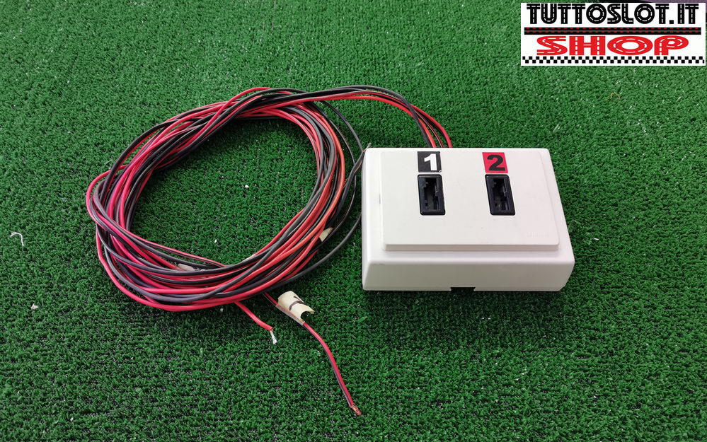 Pulsantiera doppia con prese magic esterna - External double power outlet for magic power plug