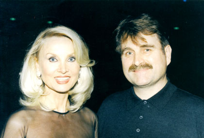 Claudio con l'attrice Barbara Bouchet