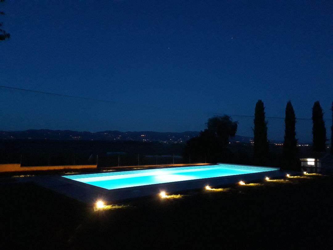 piscina di notte 2jpg