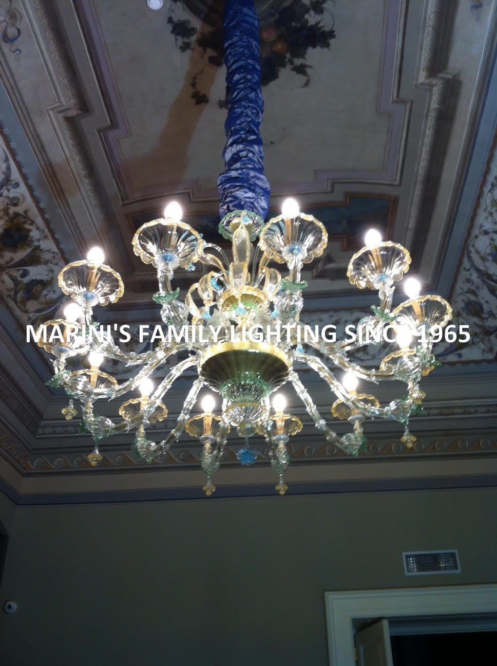 lampadario Murano personalizzato con decoro ambrajpg