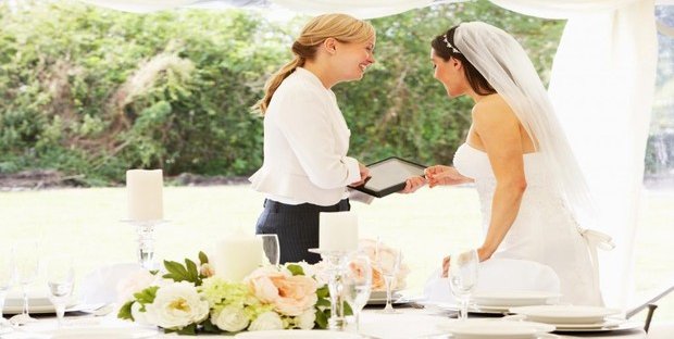 Wedding planner and wedding planning