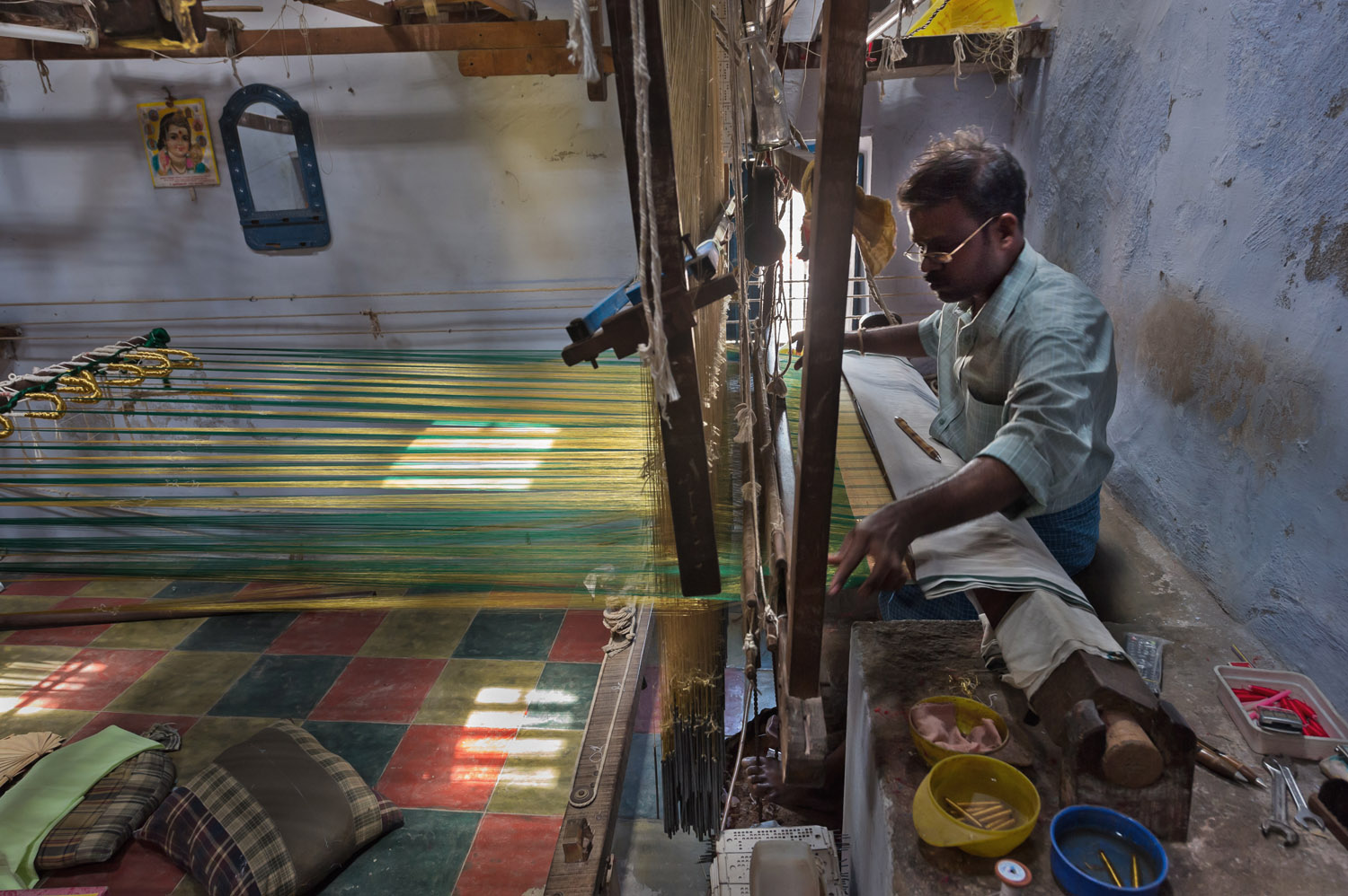 silk craft manufacturing, Kanchipuram, Tamil Nadu