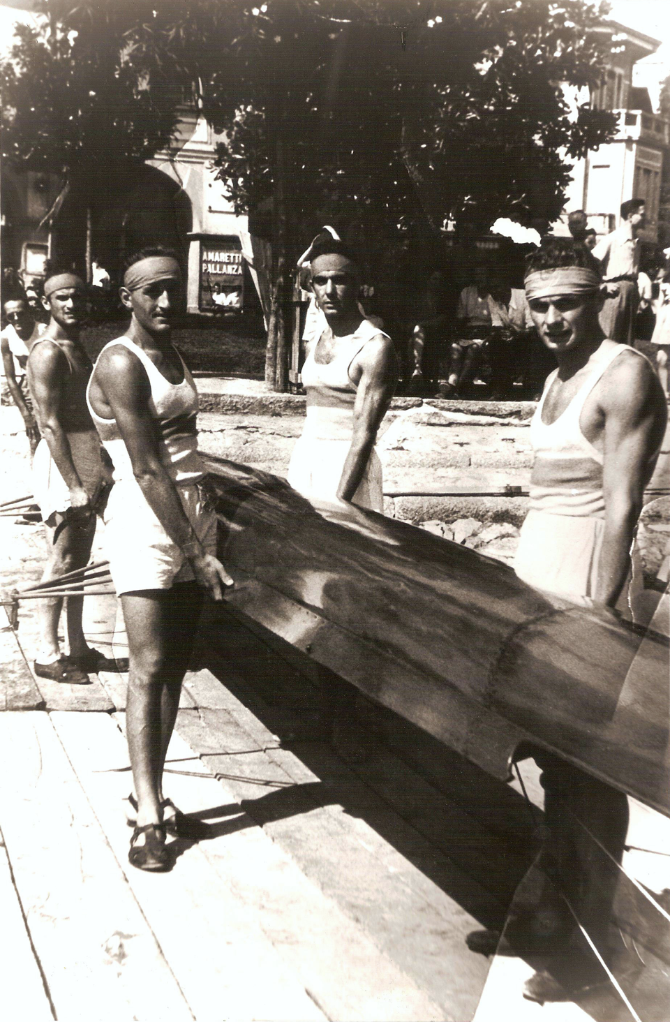 Pallanza 1947 - Timoniere Cambieri D., Cerutti R., Gotti F., Macario R., Polloni R.