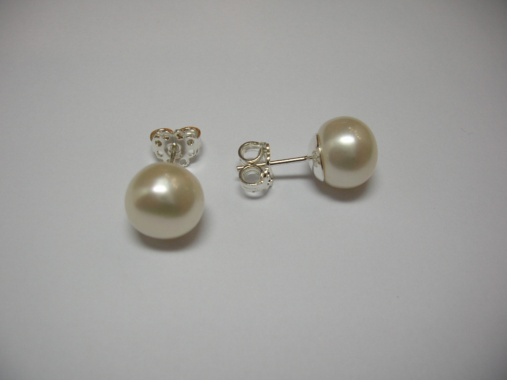 Orecchini in perle coltivate naturali