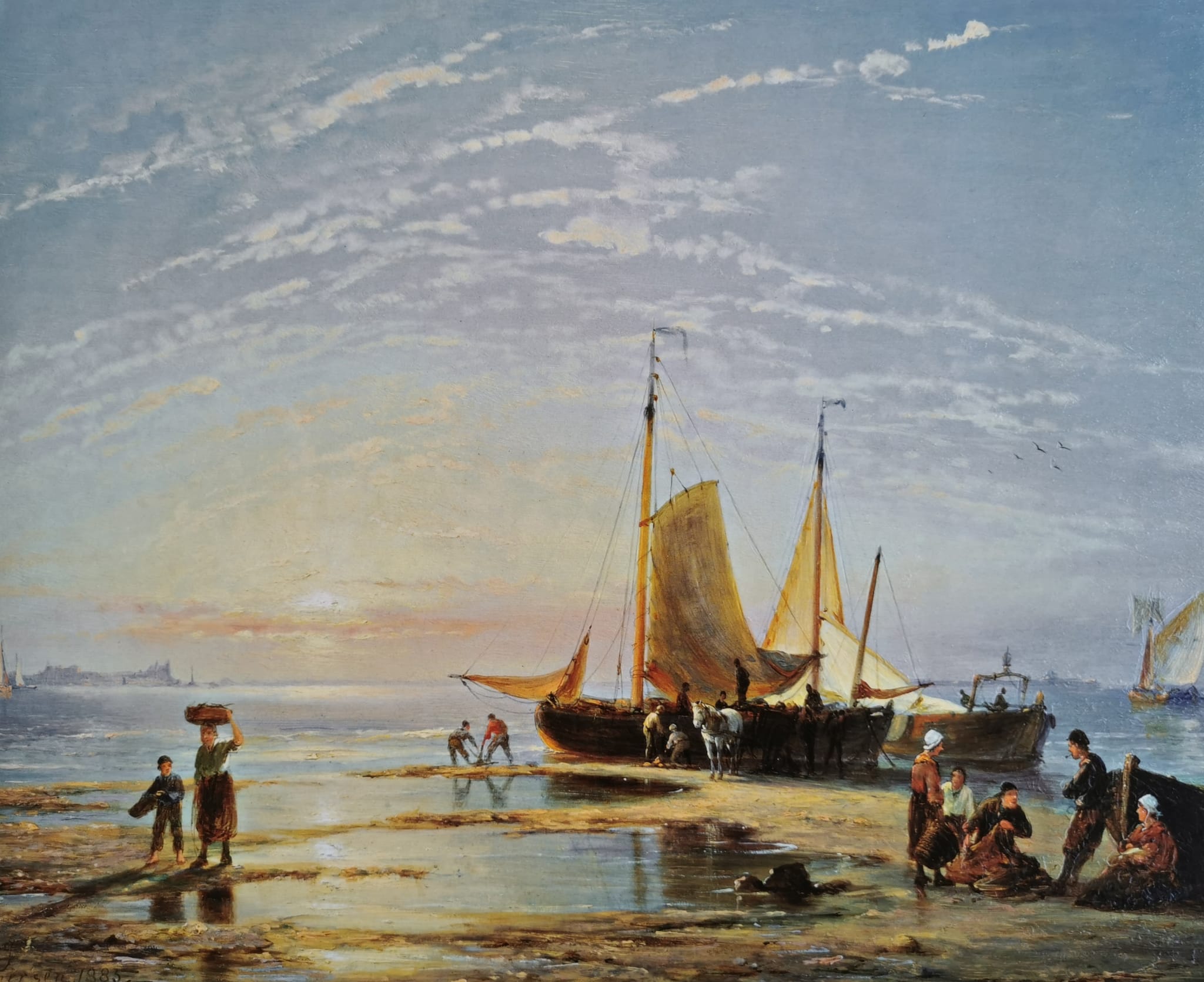 Marina con barche e pescatori