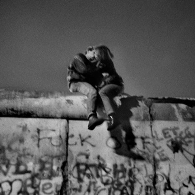 Nr. 49 THE BERLIN WALL