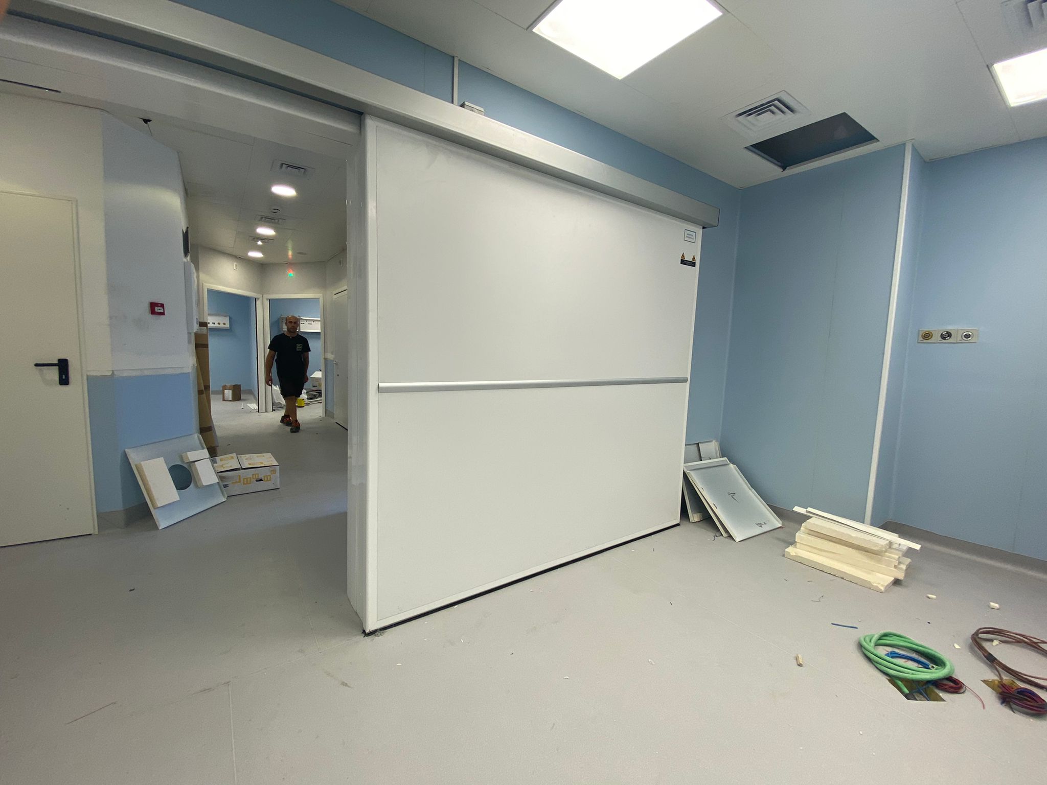 Porte per terapia intensiva - pronto soccorso  - Ospedale "Vittorio Emanuele" di Gela
