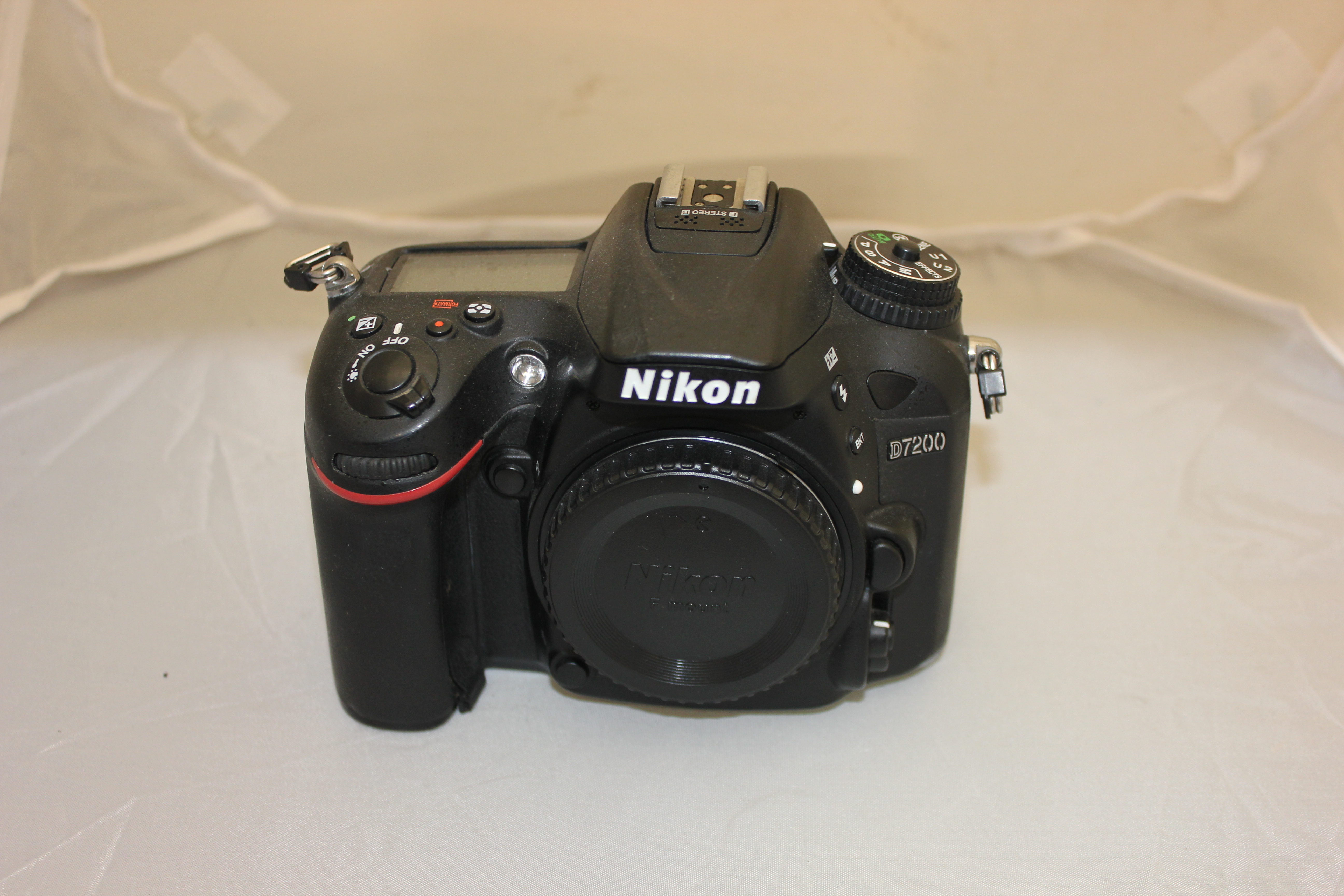 Nikon D7200 corpo usato