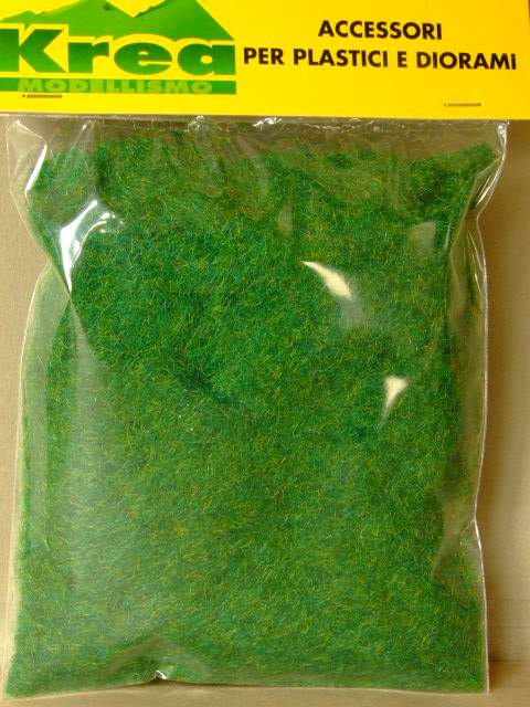 Prato in fli d'erba sintetica verde medio per plastico o diorama gr. 20 Krea