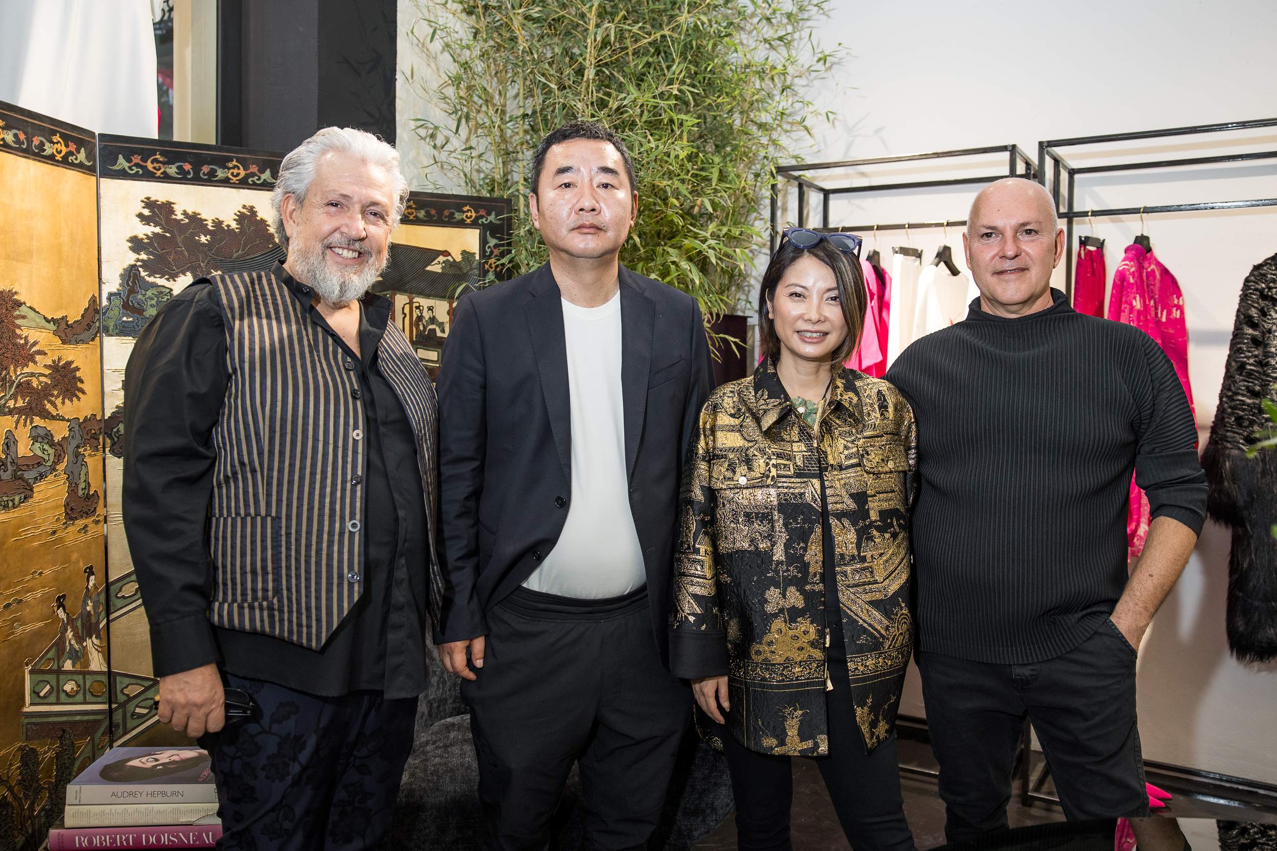 Massimo Ardizzone,Zhou Sheng,Hui Zhao, Carlo Curcio