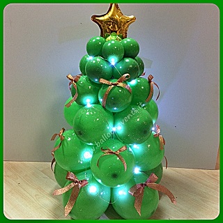 Palloncini Natalizi Prato, alberi di Natale prato, allestimenti personalizzati Prato, Babbo Natale Prato