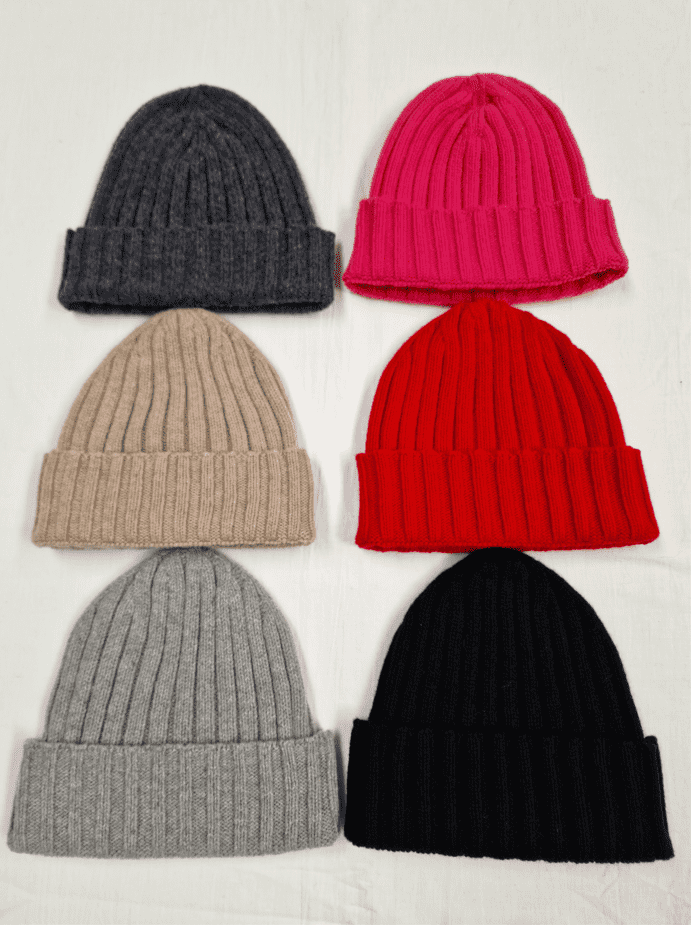 Cappelli in Cashmere 100%