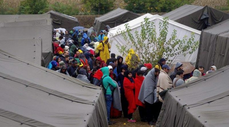 Migranti lungo la rotta balcanica