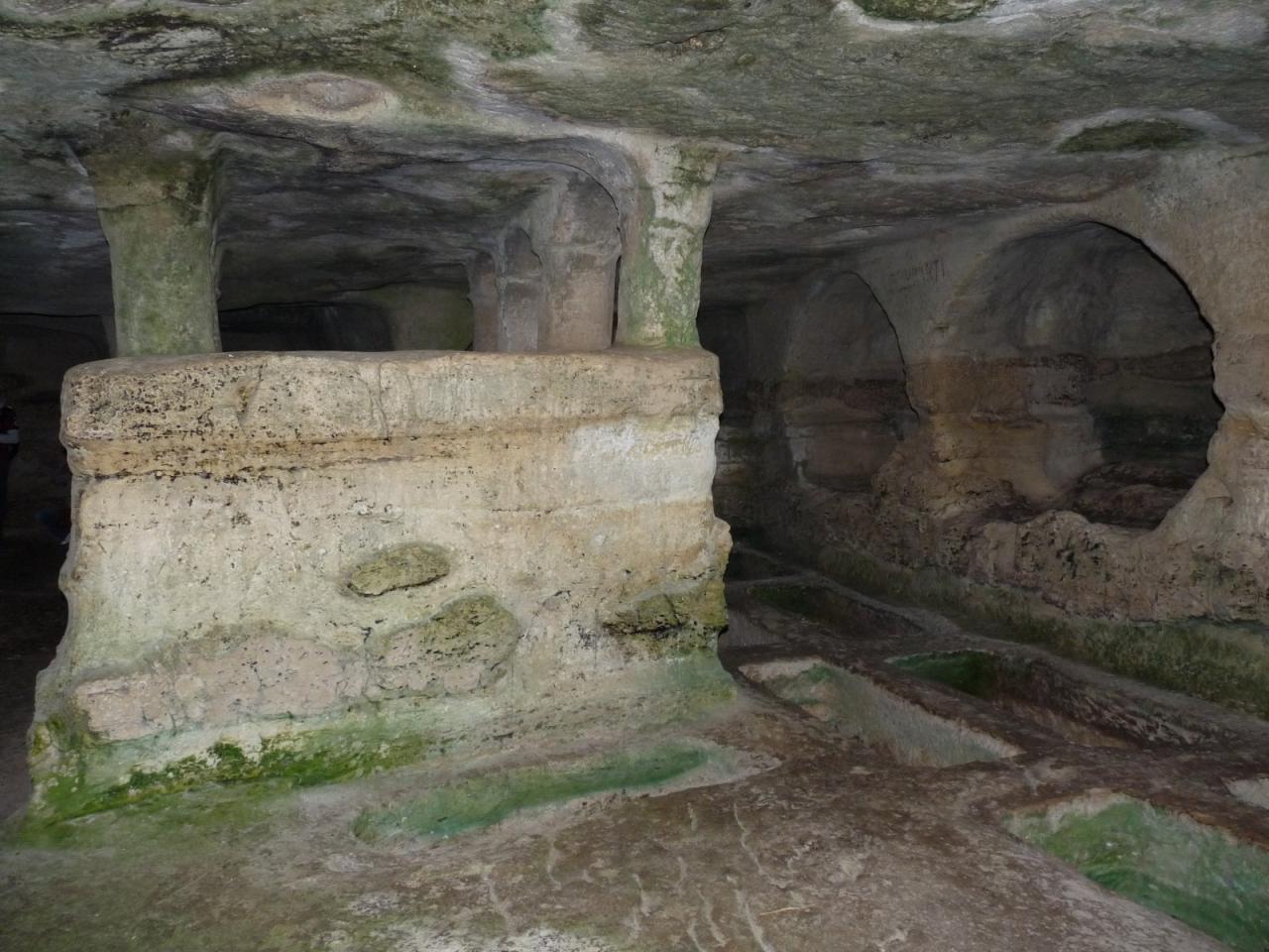 Grotta-delle-Trabacche-Ragusa 1jpg