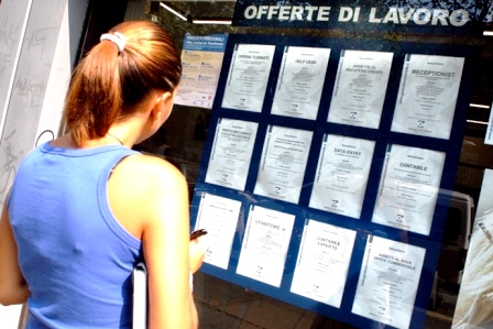 Eurostat: Italia, disoccupati e stanziali