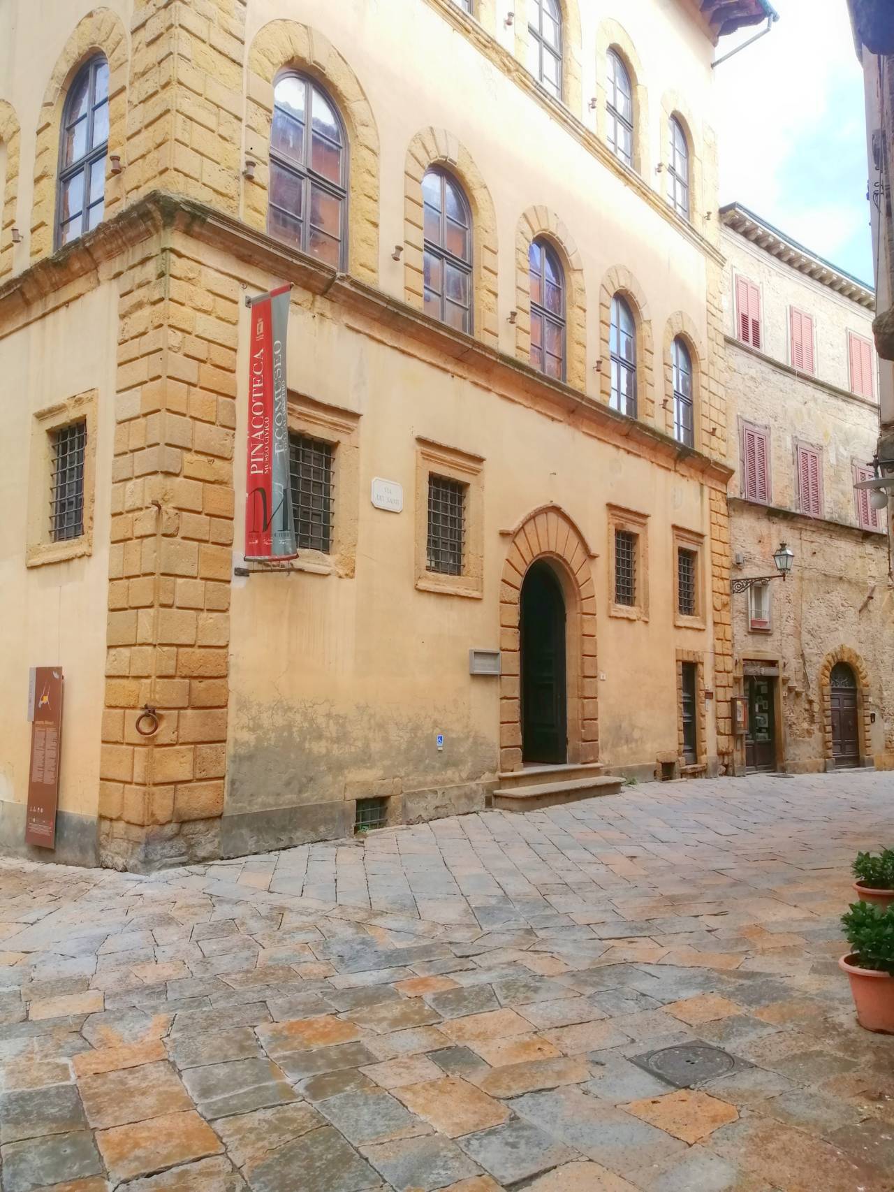 cosa vedere a volterra, pinacoteca museo civico