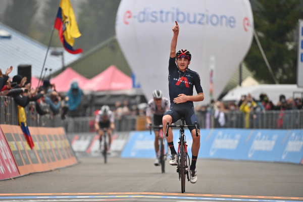ESTIVO ASTANA TEAM Giro D/'Italia Stradale COMPLETO CISLISMO 2021