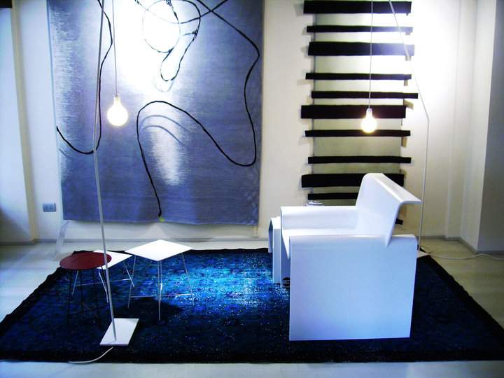 Poltrona in Corian by Elisa Berger Design esposta presso Tappeti Contemporanei Salone del Mobile