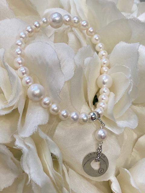 Bracciale in perle coltvate naturali e argento