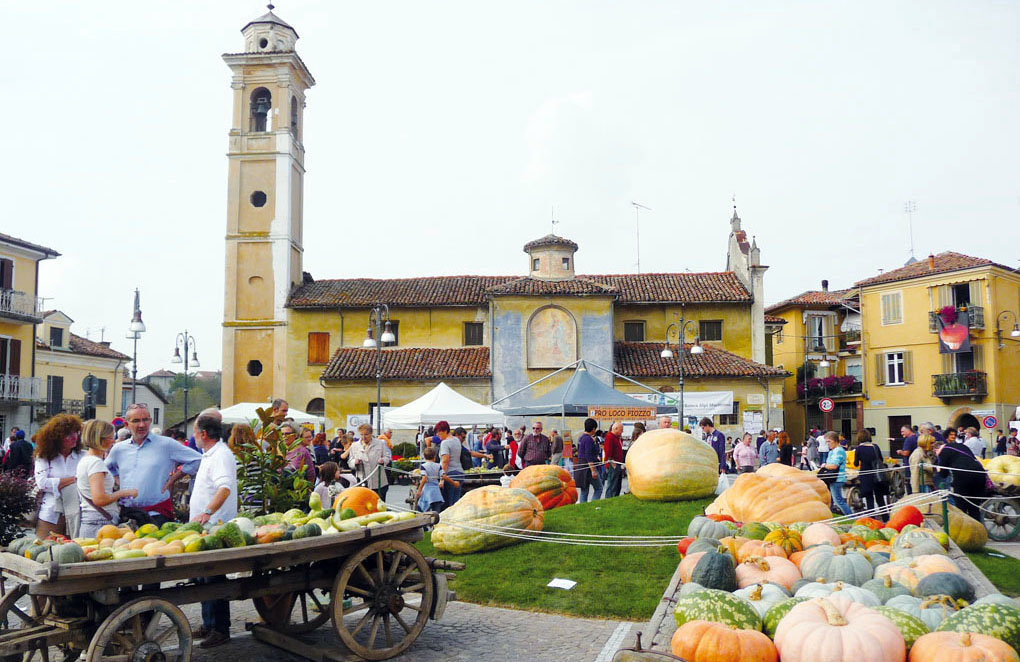 Zucca in piazza, a Piozzo il 2 e 3 ottobre i produttori locali con le zucche e prodotti tipici