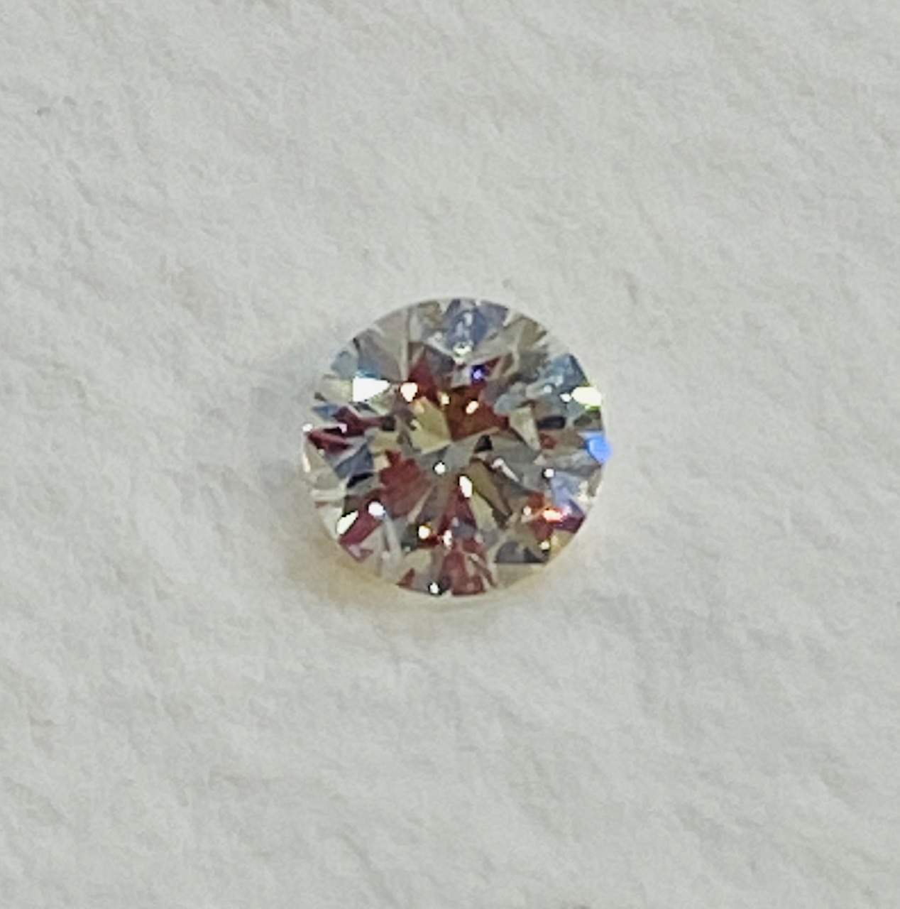 Diamante naturale taglio brillante rotondo