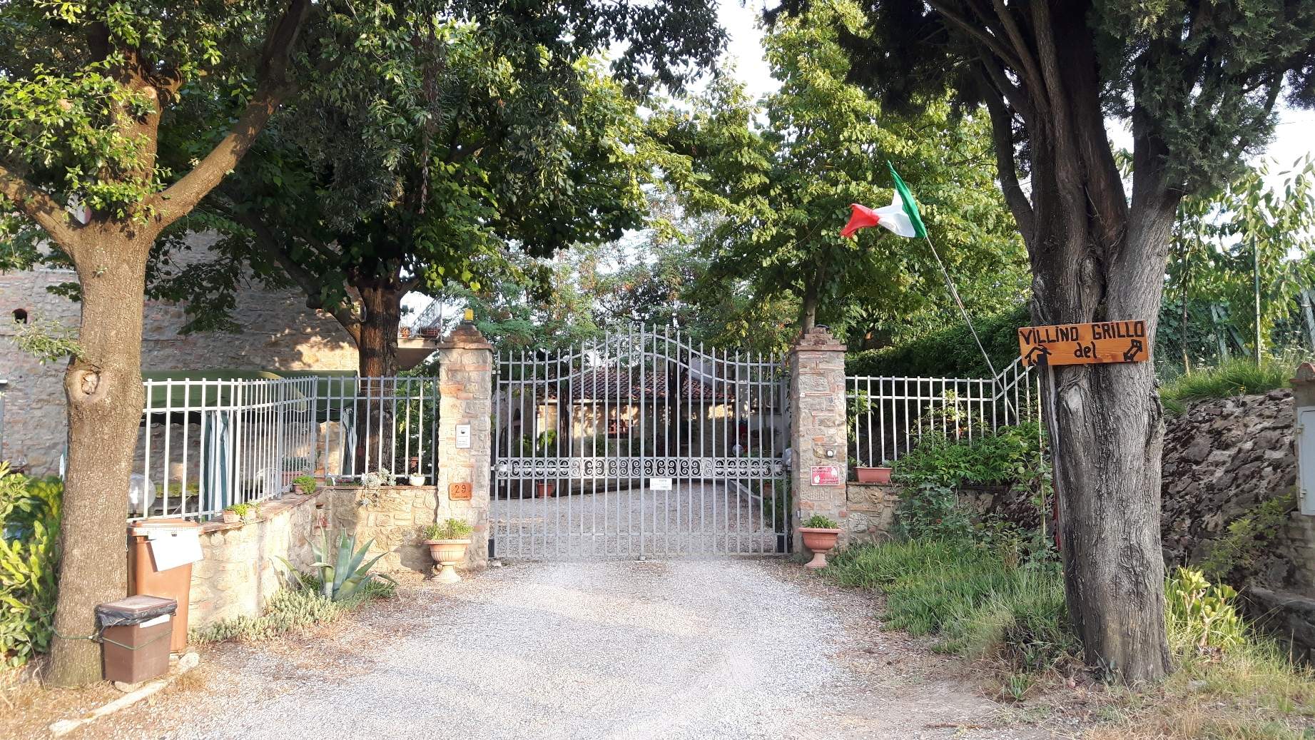 independent entrance Villino del Grillo