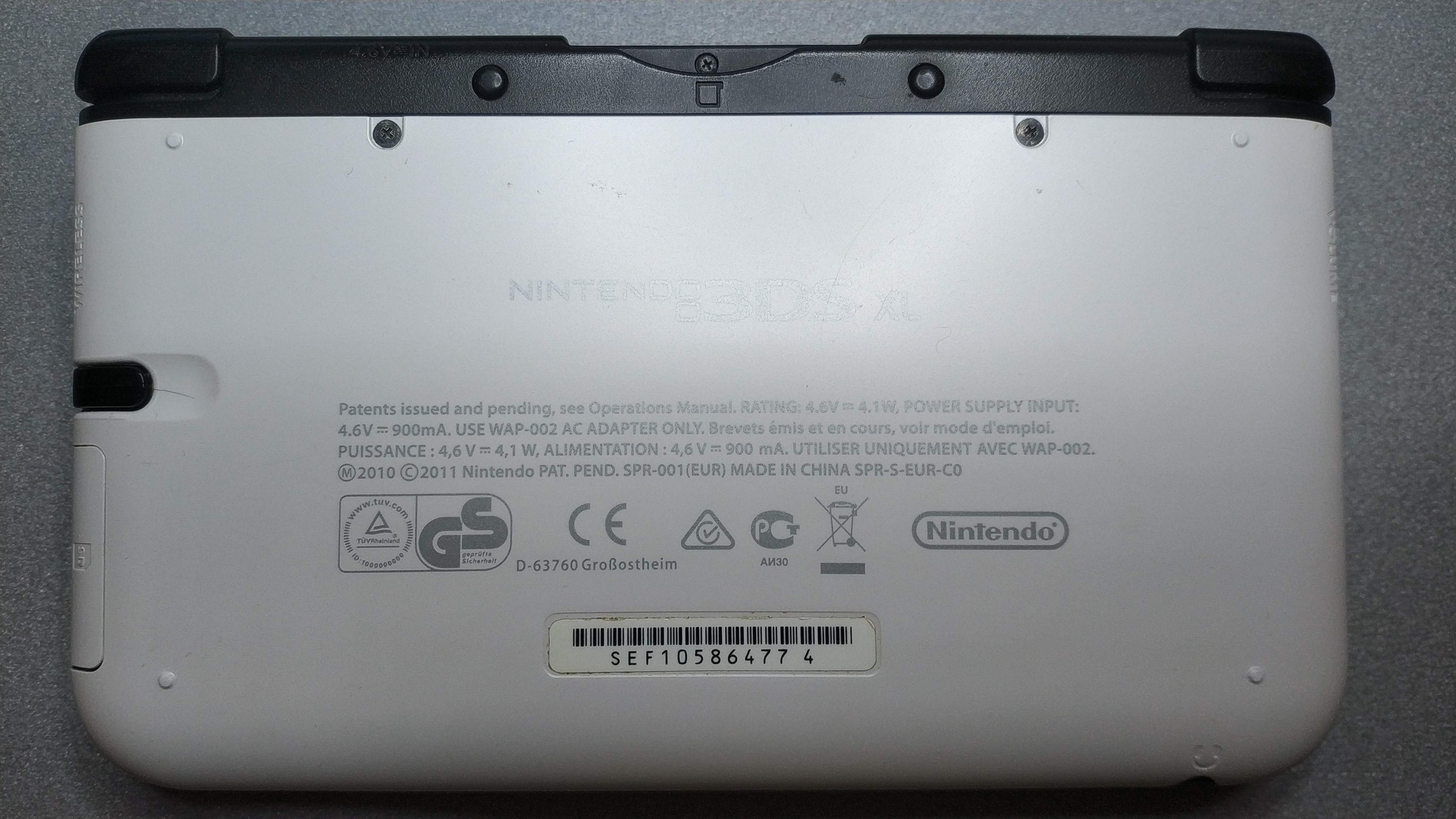 Nintendo 3ds XL bianco nero INCLUSI Giochi 3DS DS