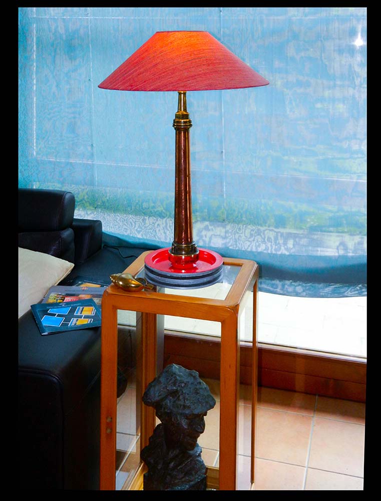 Lampade, lampadari moderni, design e complementi d'arredo. Ecodesign, riciclo creativo e upcycled