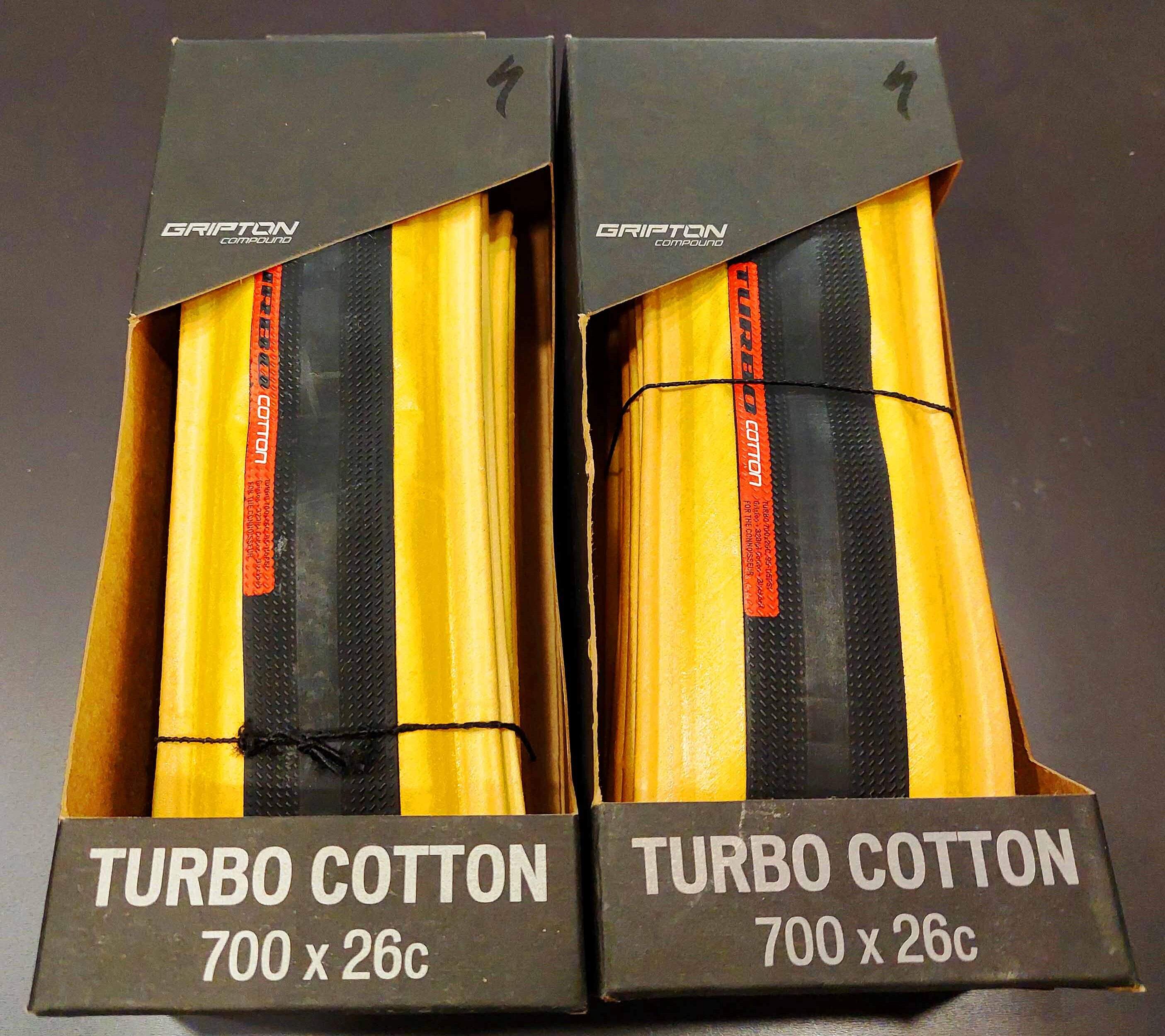 Copertone Specialized Turbo Cotton bicolore 700x26 art.00015-1506 Euro 65