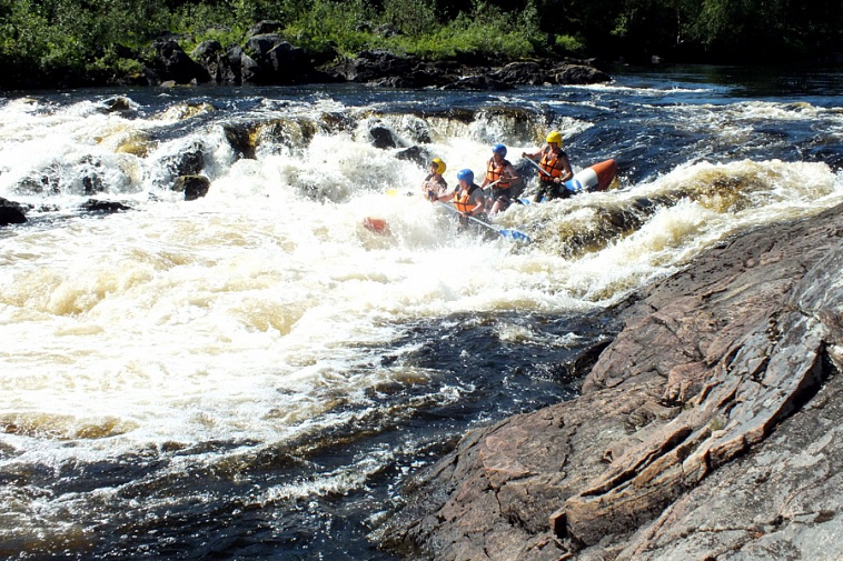 Rafting en el río Keret