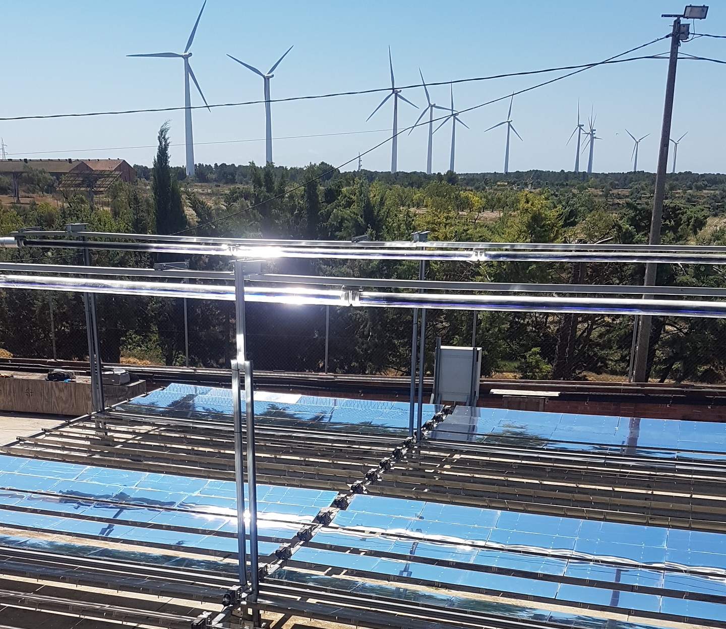 Concentrating Solar Thermal plant with LFR with diathermic oil up to 280 °C