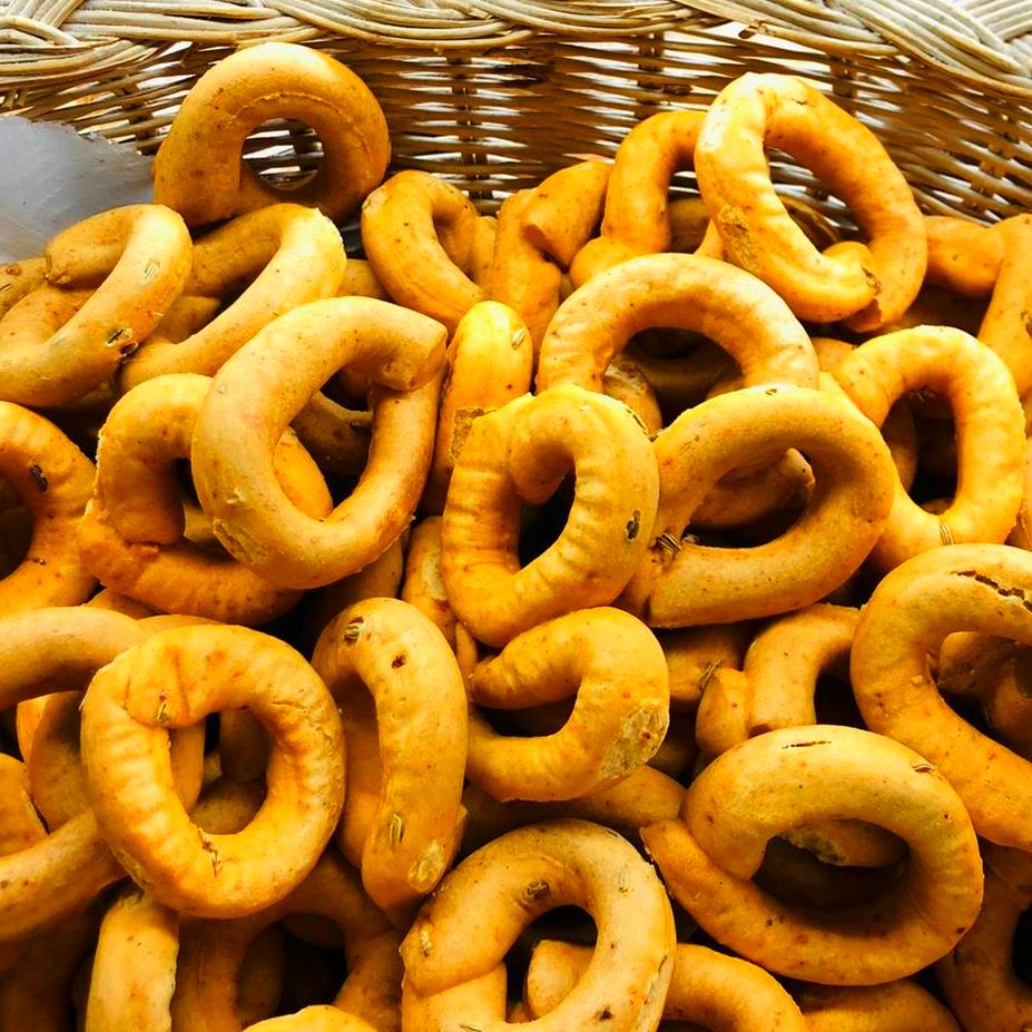 TARALLI AL PEPERONCINO (DOLCI)