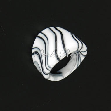 Anello tigrato bianco/nero - White/black Tigrato ring