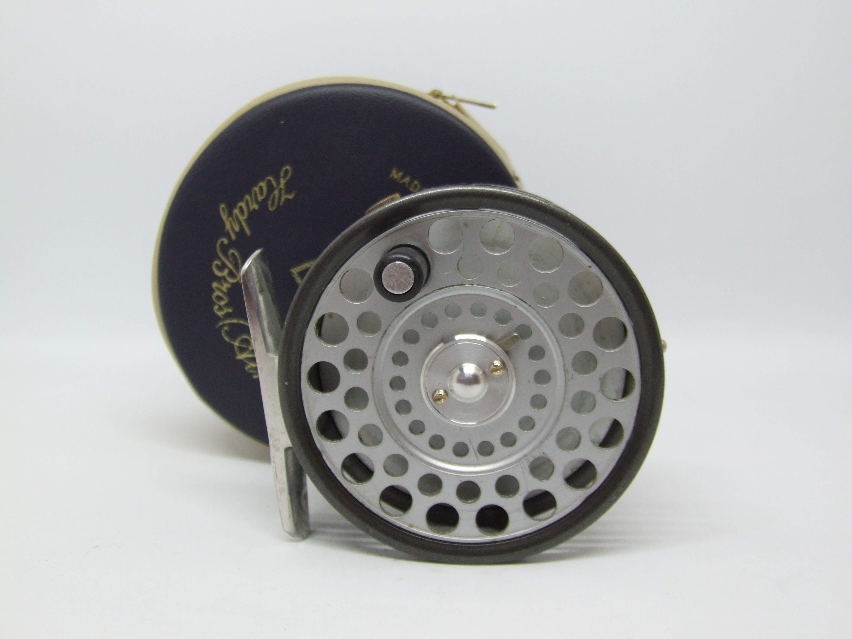 Hardy UltraliteDisc #5 Fly Reel 限定版 - リール