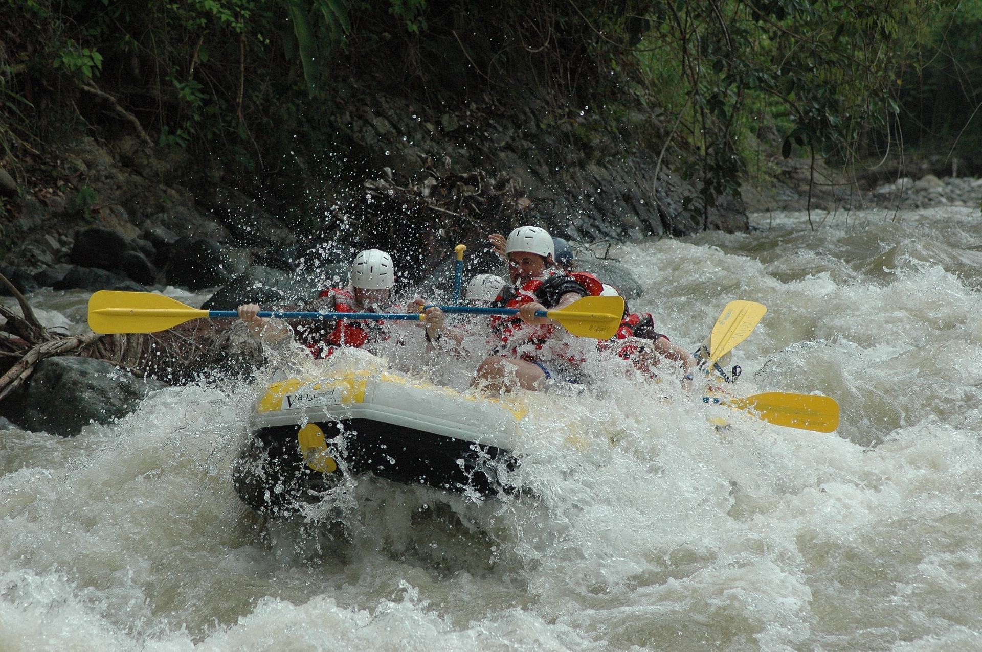 Rafting en el río Keret
