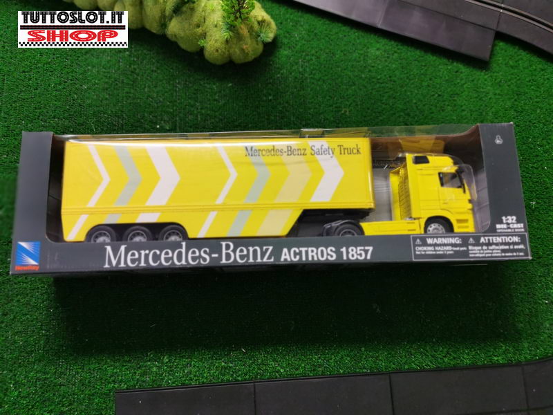 Truck Mercedes scala 1:32 - Mercedes truck 1/32 scale