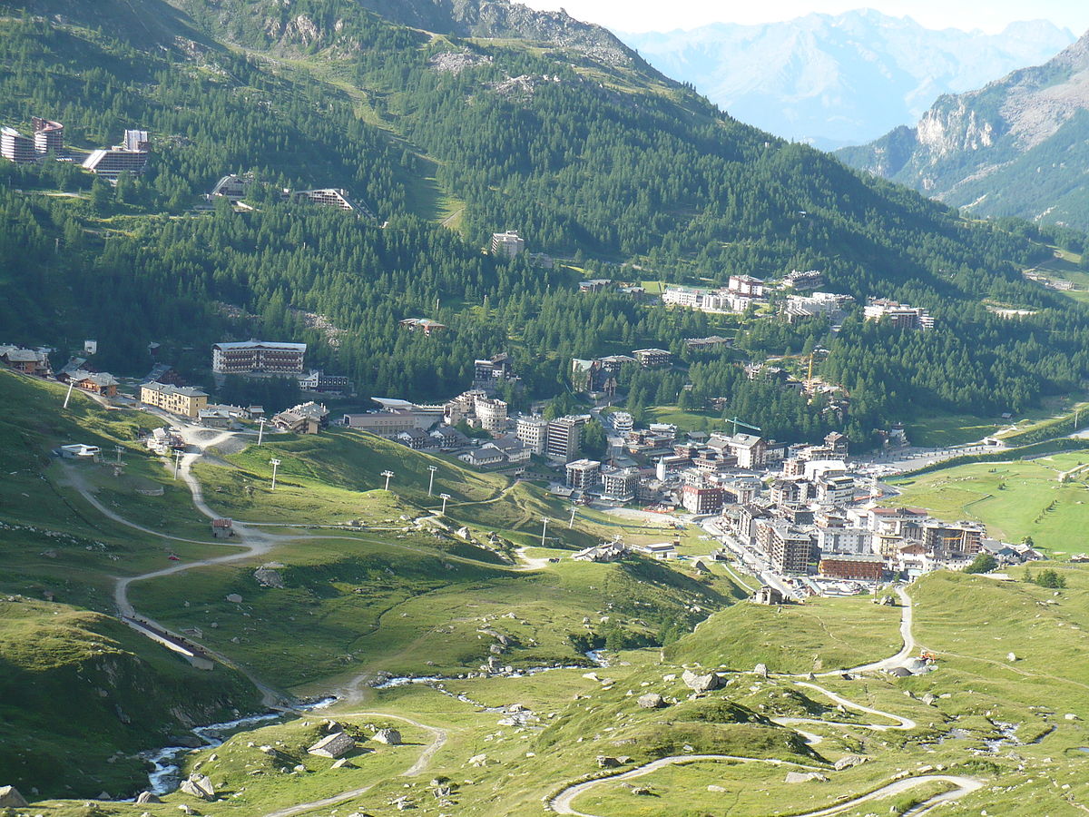 Italia bella, i borghi animati / Cervinia in Valle d'Aosta