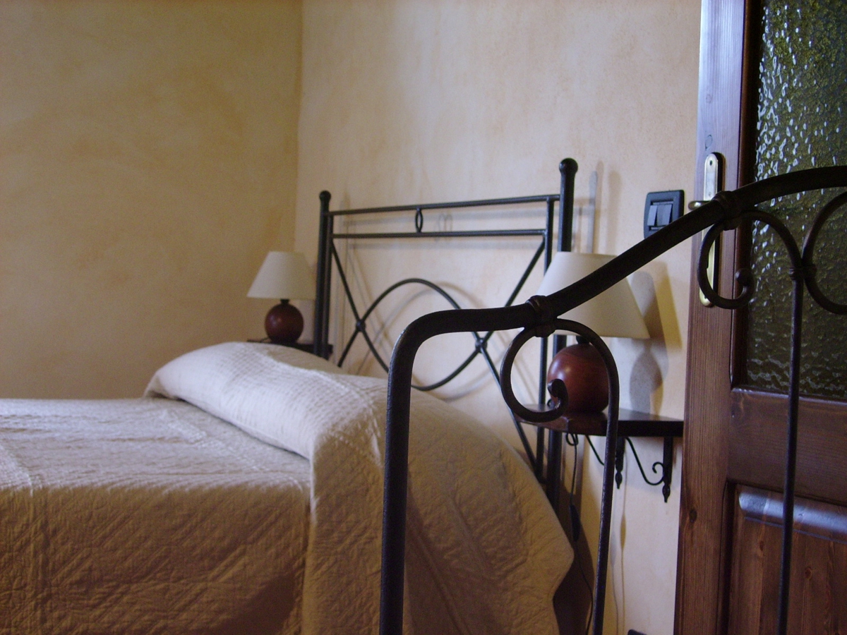 chambre - ferme avec centre de bien-être à Pigna dans la province d'Imperia - Ligurie